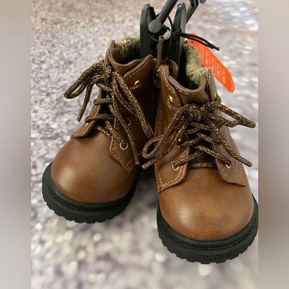 Wonder Nation Girl’s Boots - Picture 4 of 8